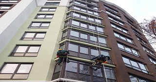 Установка крыши на балкон Усть-Лабинск цена от 1022 руб. м/2.