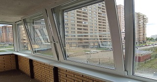 Остекление балкона Усть-Лабинск цена от 9702 руб. м/п. за 50 часов